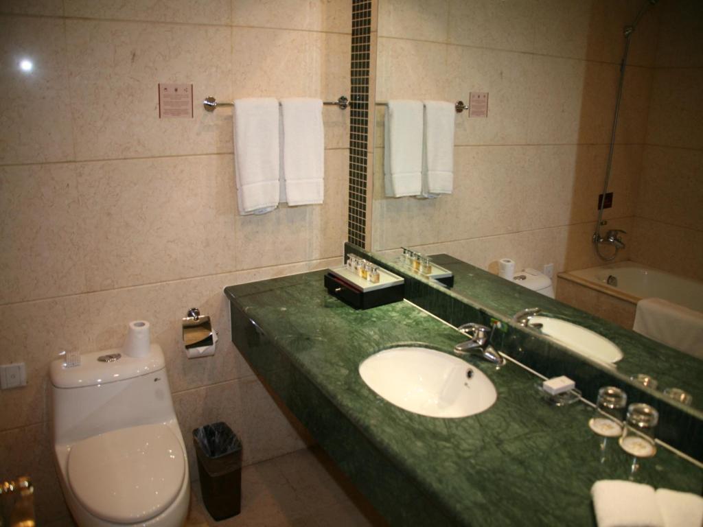 Beijing Chateau Laffitte Hotel Rum bild